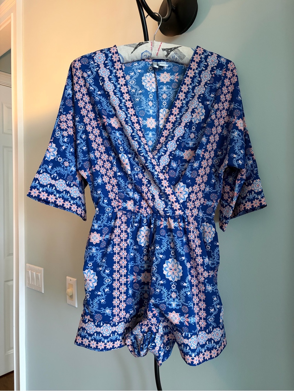 JAPNA
FLORAL ROMPER